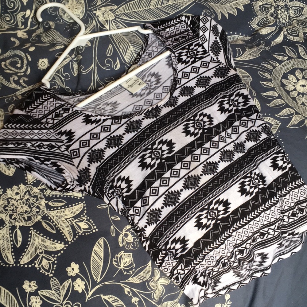 Aztec print crop top